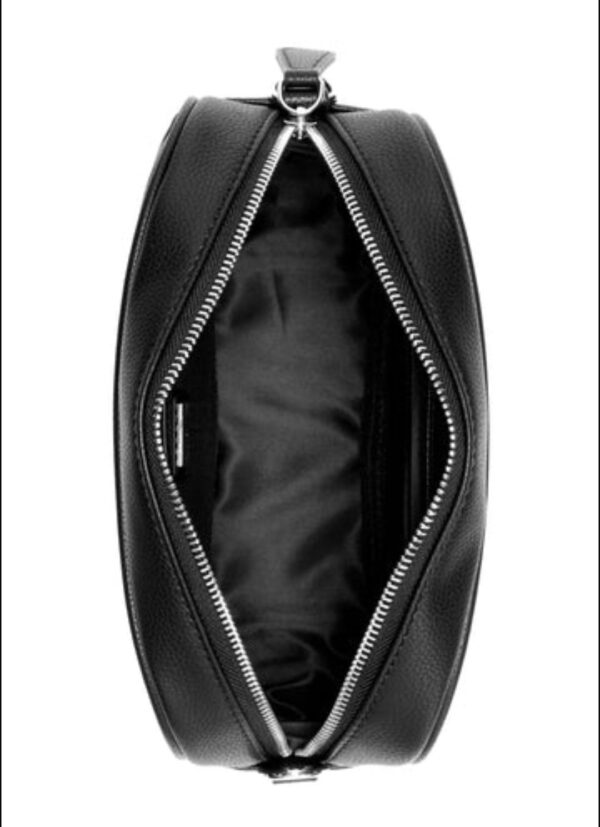 GUESS FACTORY - Image 3